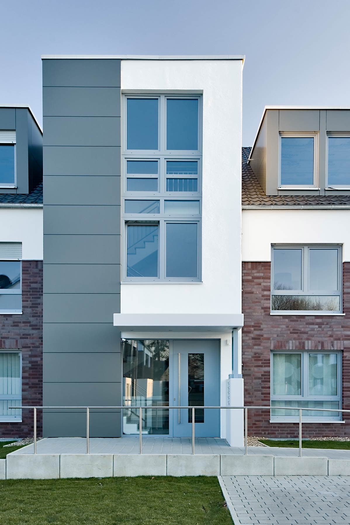 Neubau Fünffamilienhäuser Witten Treppenhaus
