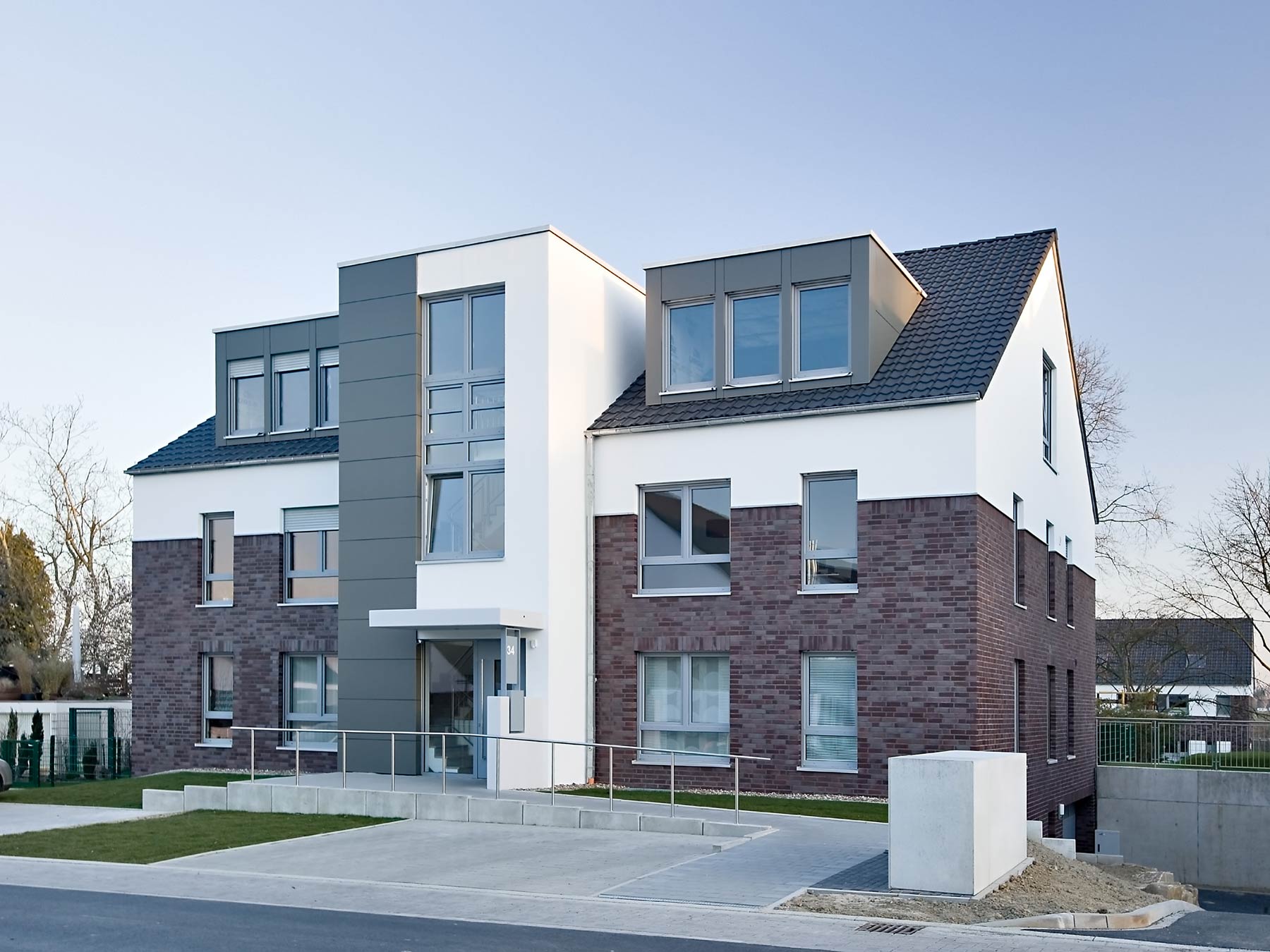 Neubau Fünffamilienhäuser Witten Eingang