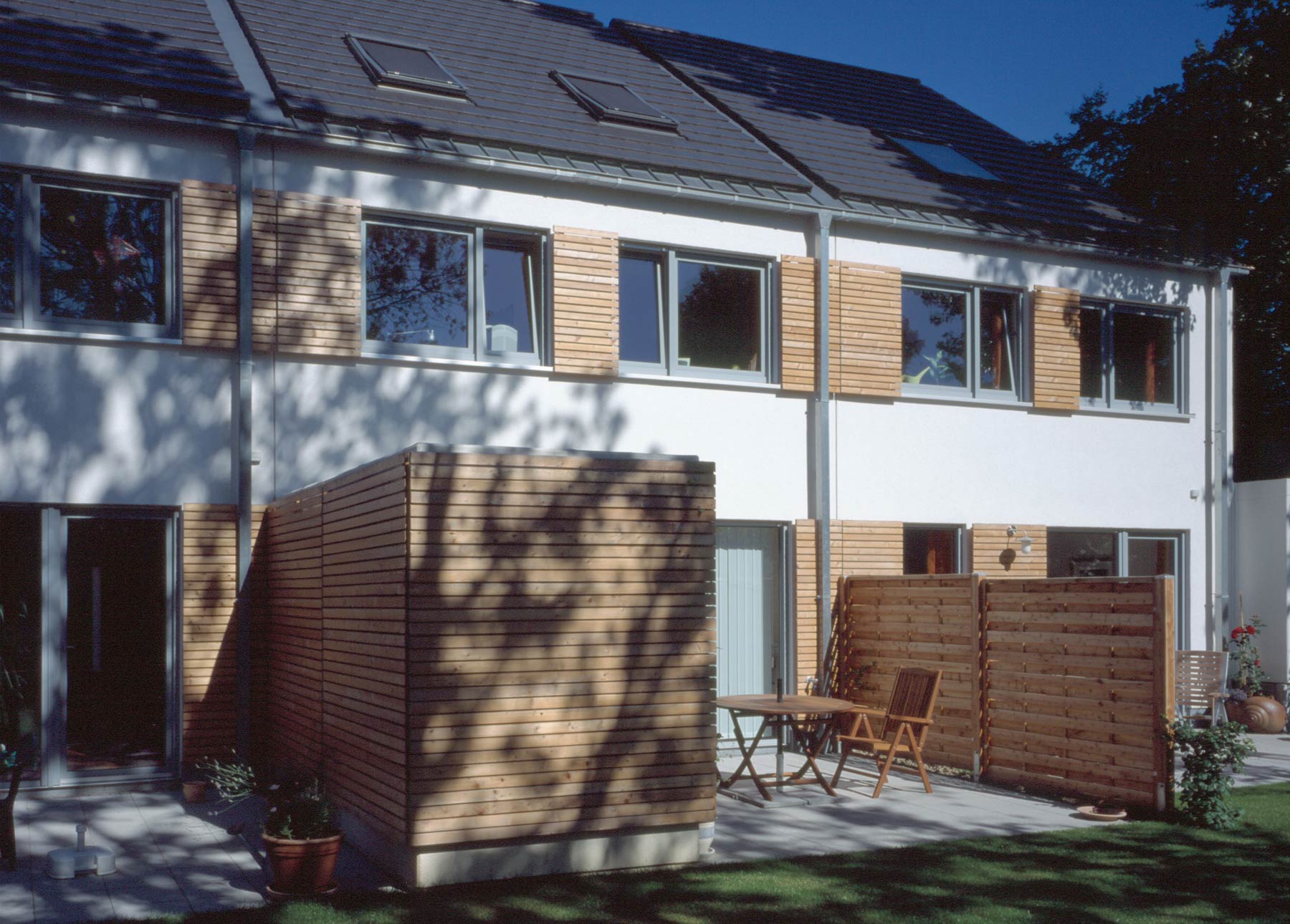 Wohnsiedlung 25 Einfamilienhäuser Witten Außenansicht Terrasse