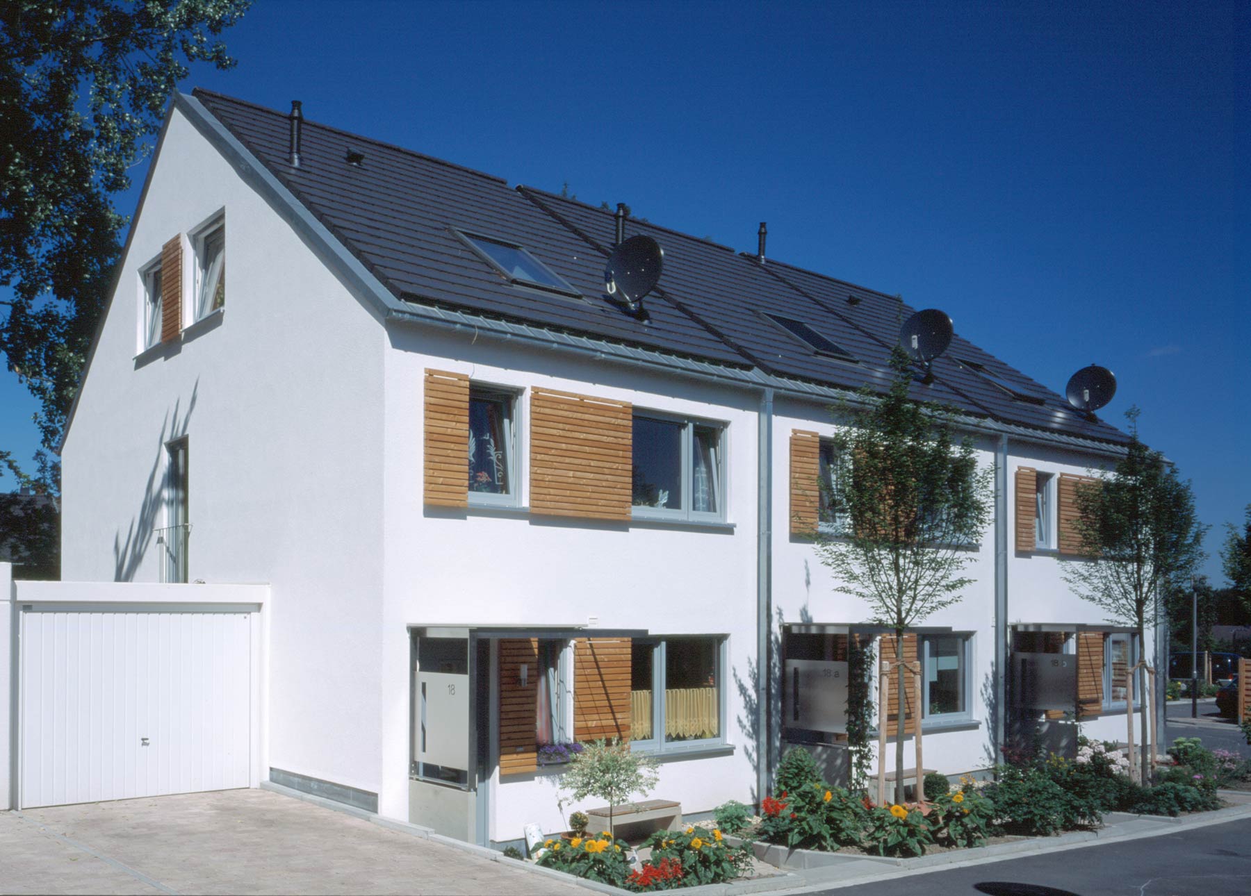 Wohnsiedlung 25 Einfamilienhäuser Witten Straßenansicht