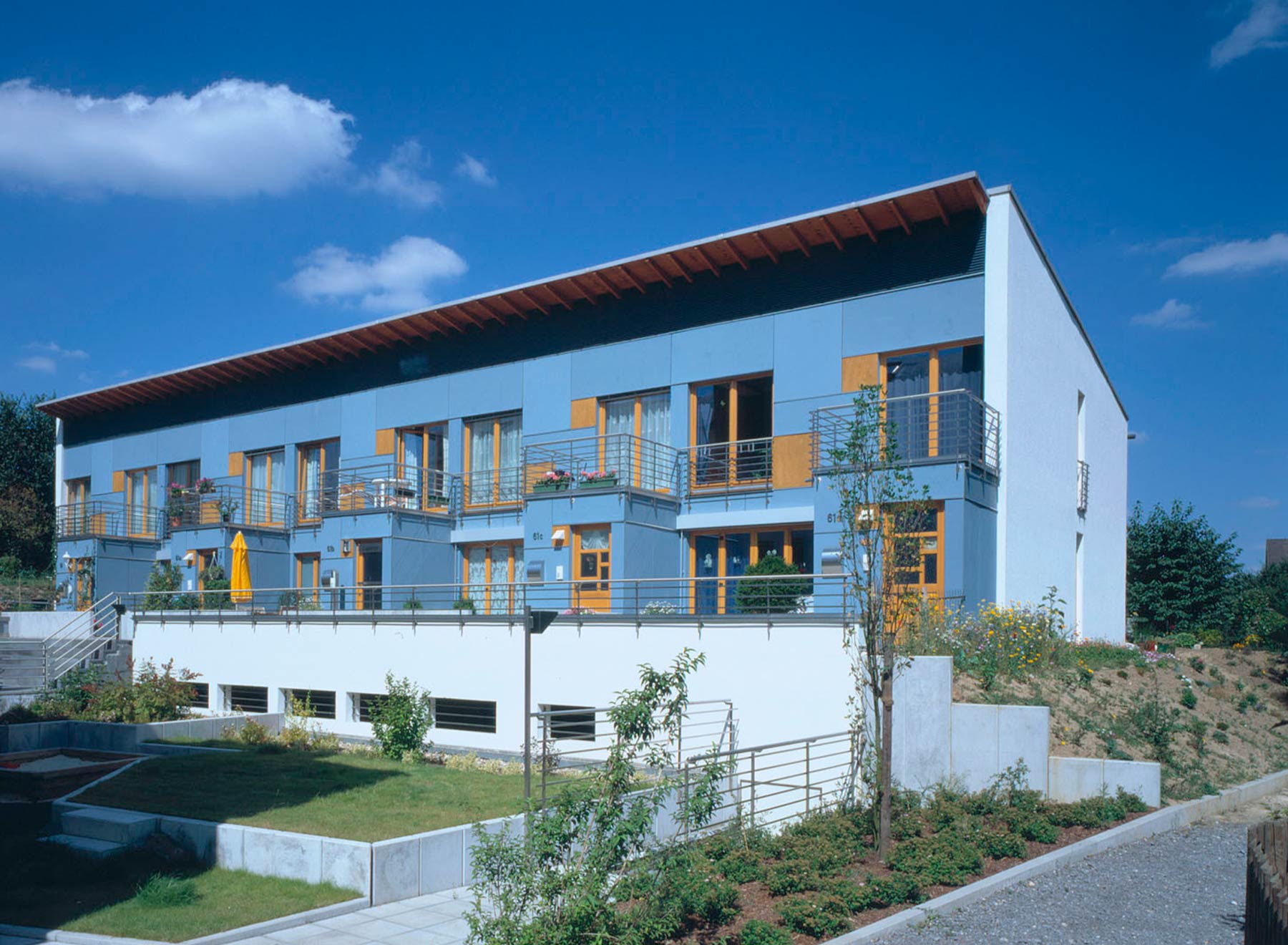 Wohnanlage mit Ladenlokalen und Tiefgarage Witten 2. Reihe