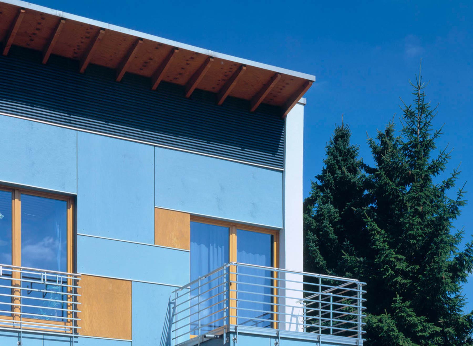 Wohnanlage mit Ladenlokalen und Tiefgarage Witten Balkon