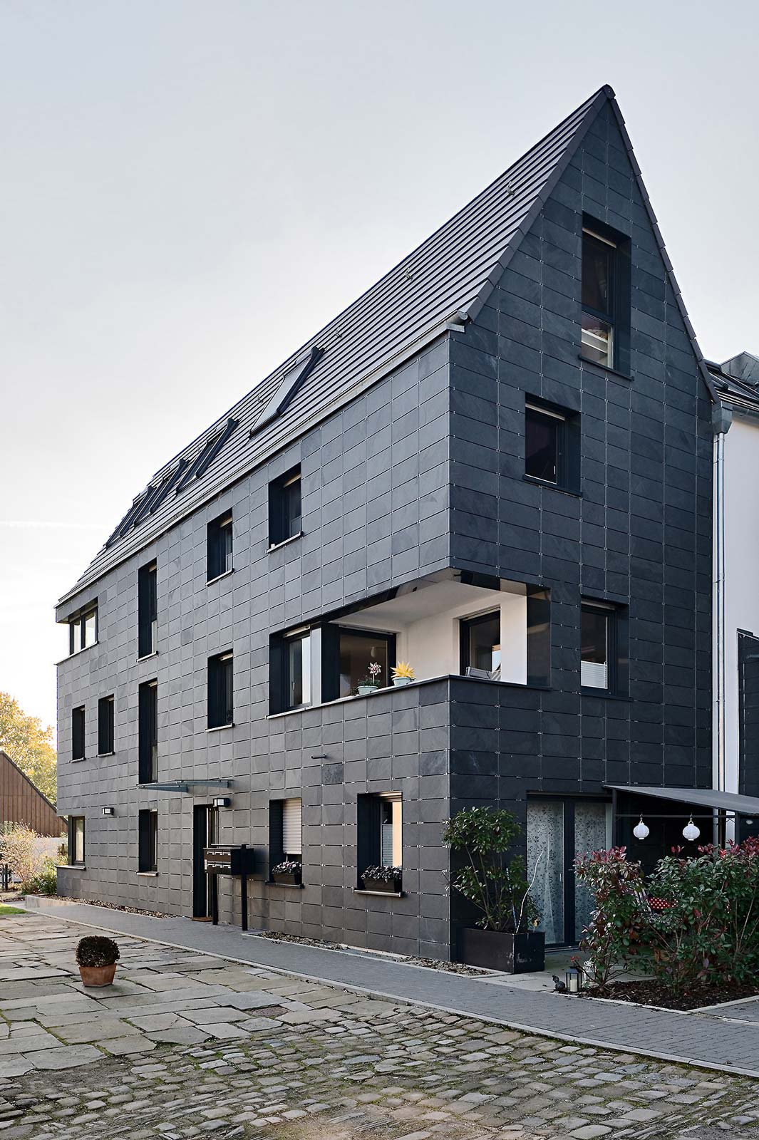 Außenansicht Schieferfassade